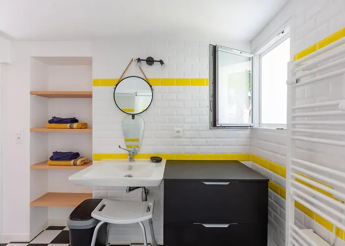 Maison Foncillon-chay Classee Pmr * Руаян