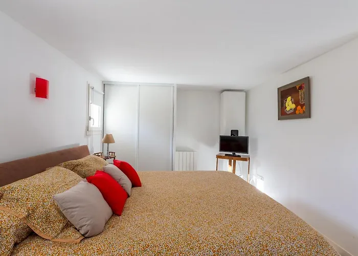 Holiday home Maison Foncillon-chay Classee Pmr