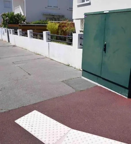 Maison Foncillon-chay Classee Pmr *