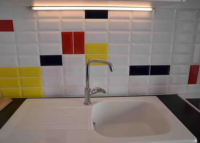 Maison Foncillon-chay Classee Pmr 度假居 *