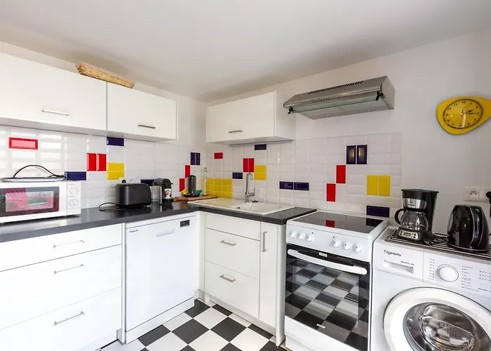 Будинок відпочинку Maison Foncillon-chay Classee Pmr